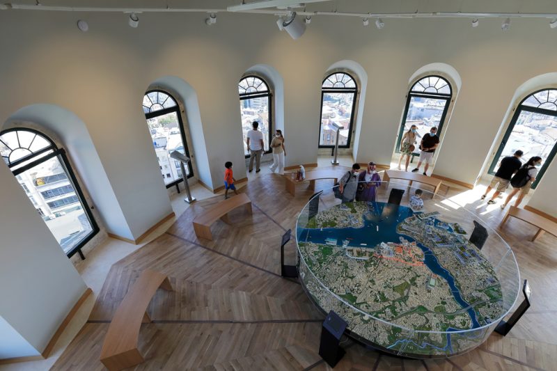 interiorul turnului galata din istanbul